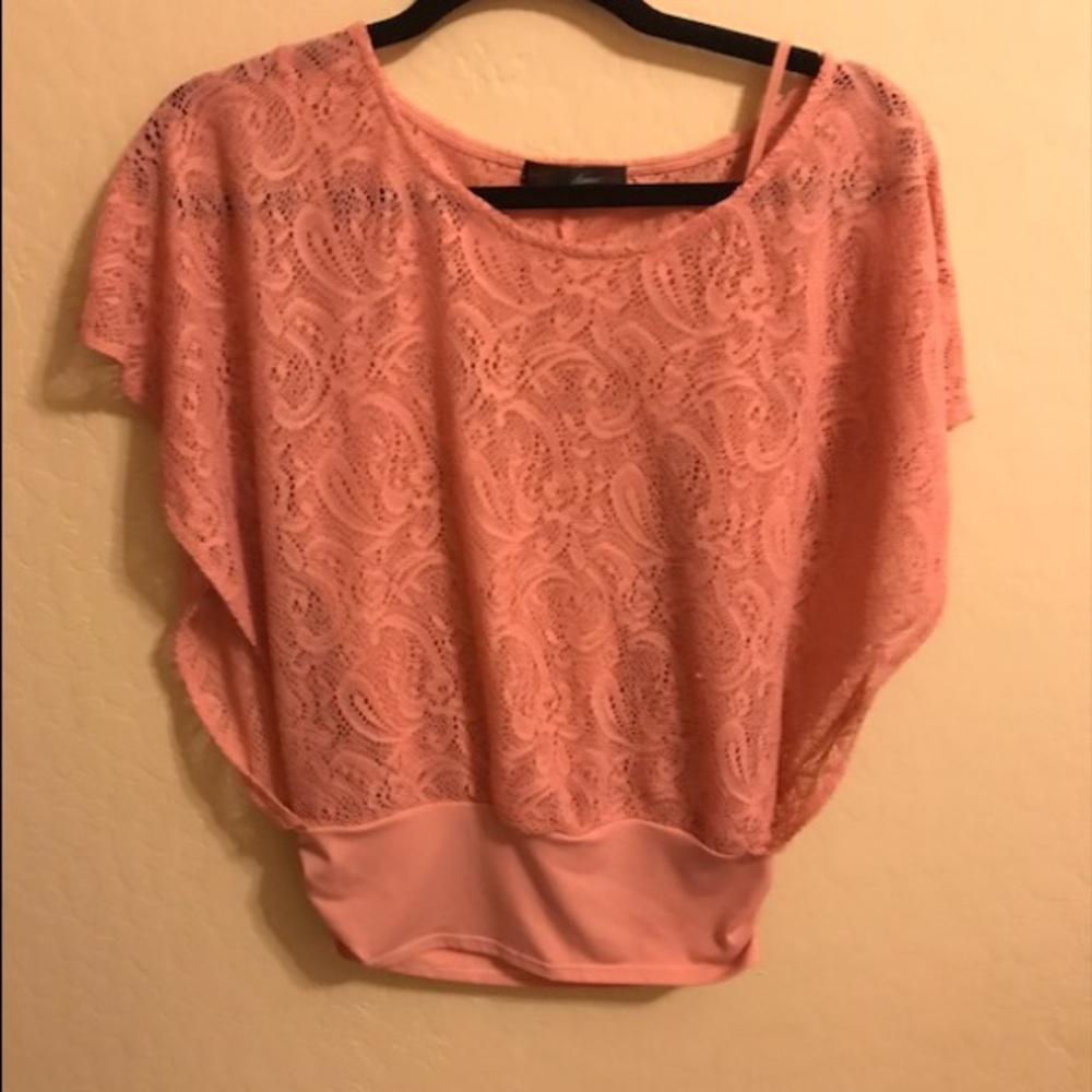 ❤️ Peach Blouse with undershirt ❤️